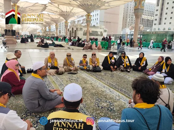 Kajian Bada Ashar Masjid Nabawi